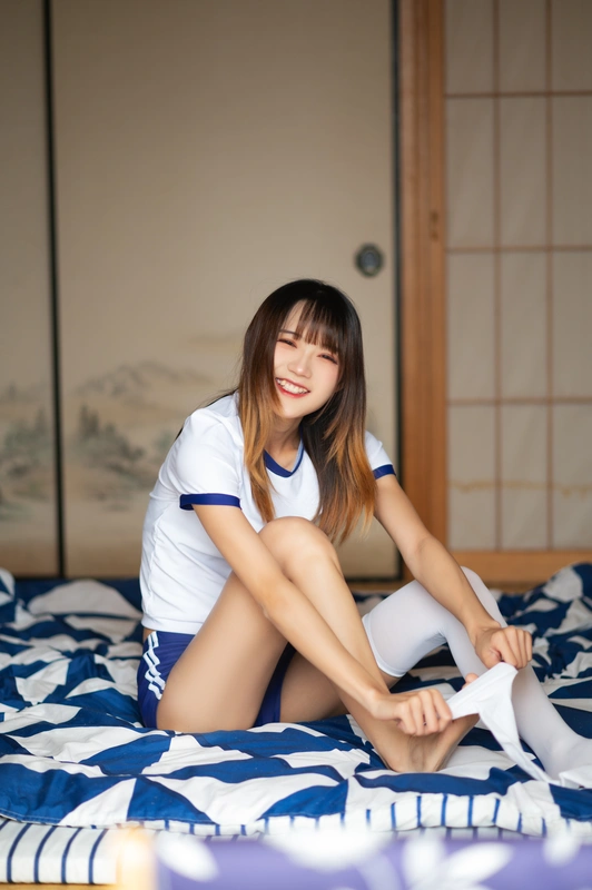 体操服少女 - 兔子zzz不吃胡萝卜