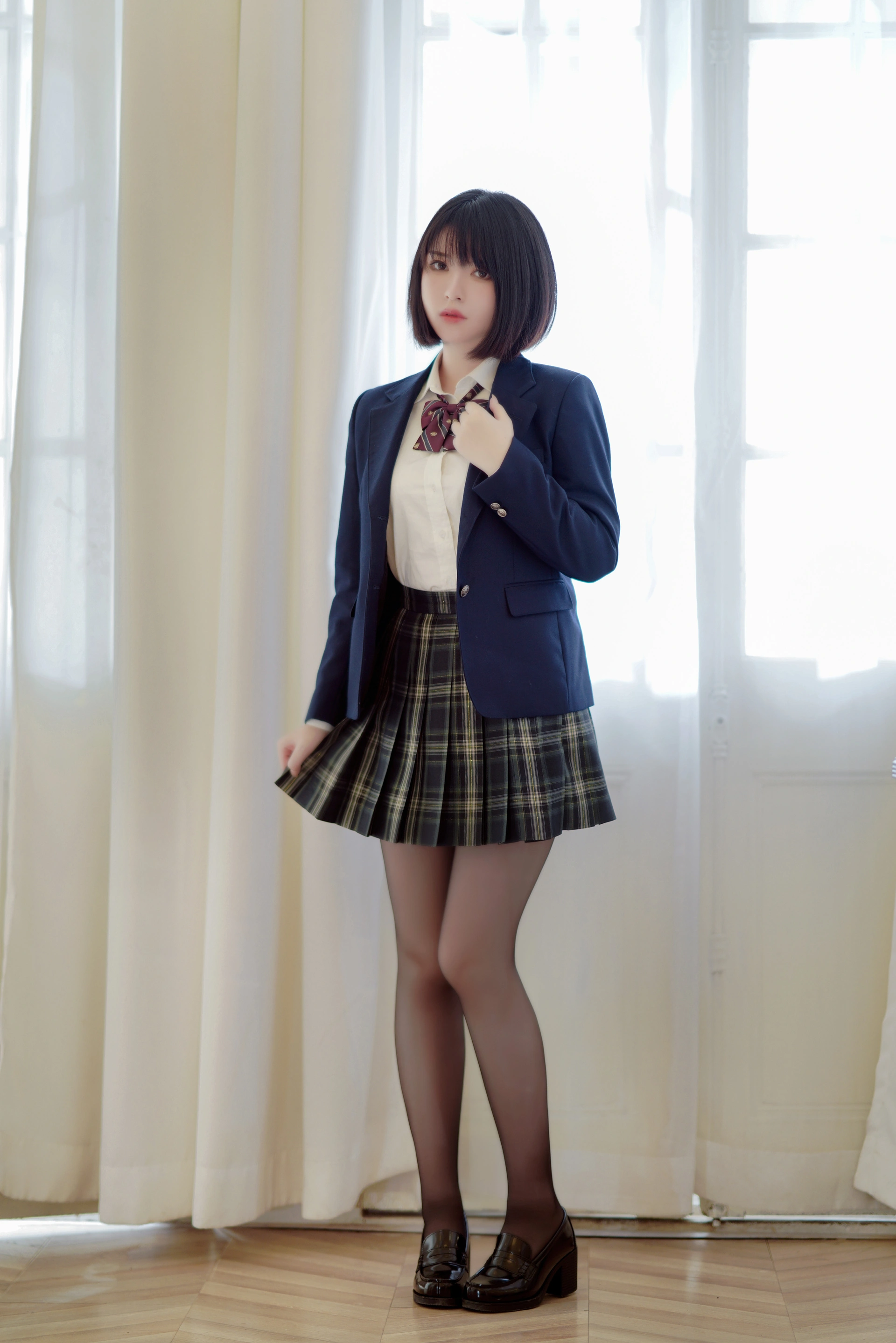 半半子 - NO.46 彼女の制服姿が好き 1
