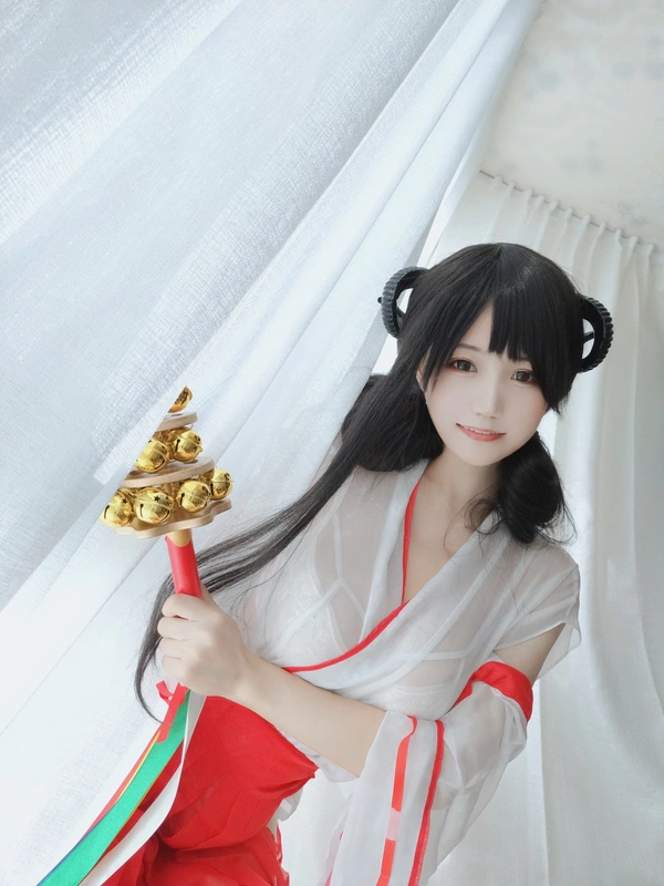有点不对劲的巫女 - 小仓千代w