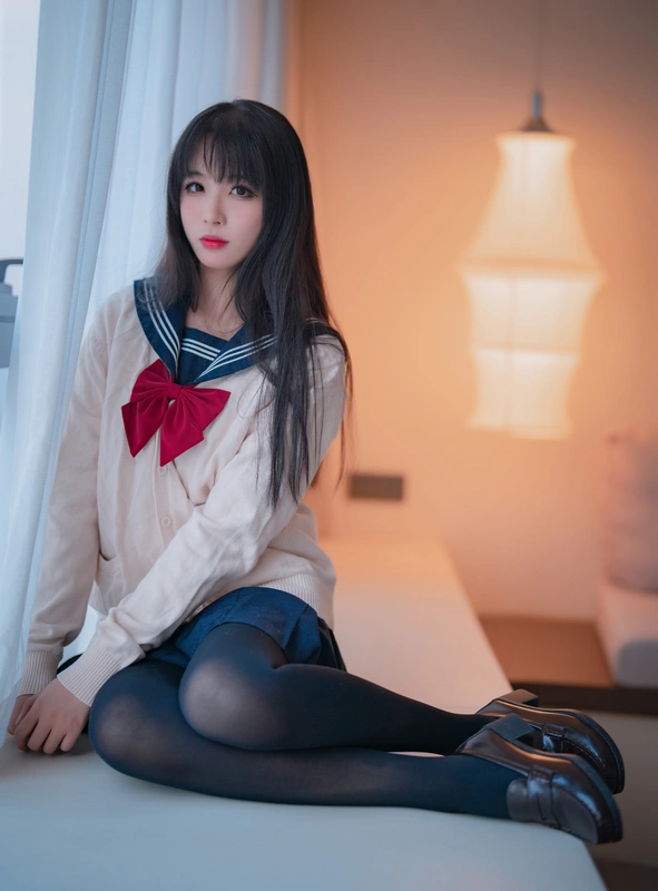 JK厚裤袜 - 轩萧学姐
